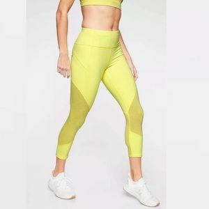 NWT Athleta Yellow Mesh Contender Capri Leggings Size XS